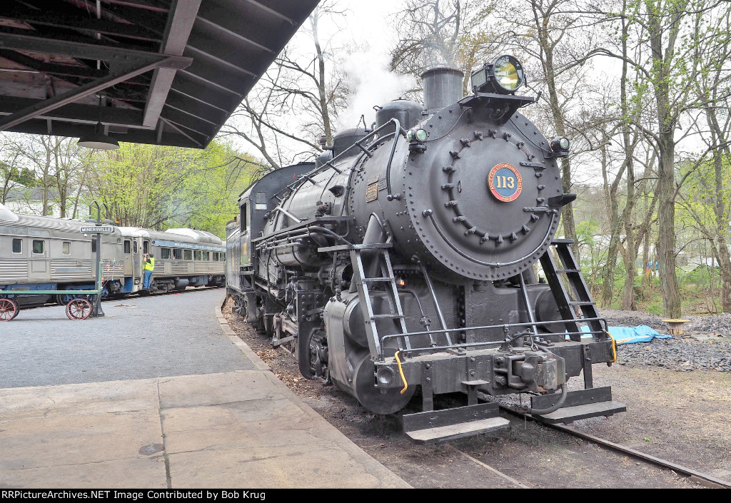 CNJ 113 with the RDC excursion newly arrived